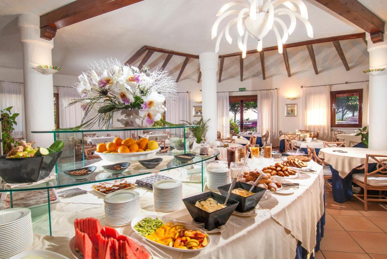 Hotel Punta Est Baja Sardinya Dış mekan fotoğraf