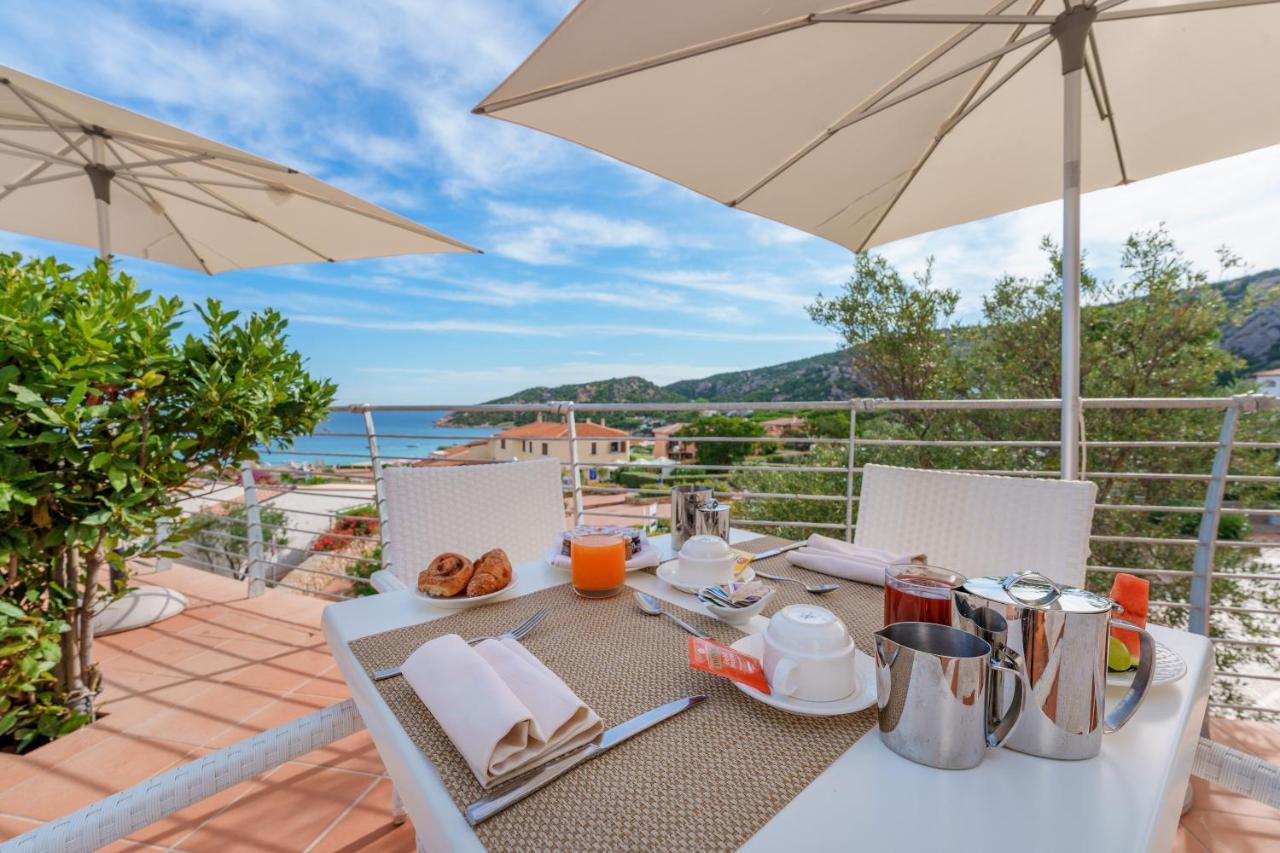 Hotel Punta Est Baja Sardinya Dış mekan fotoğraf