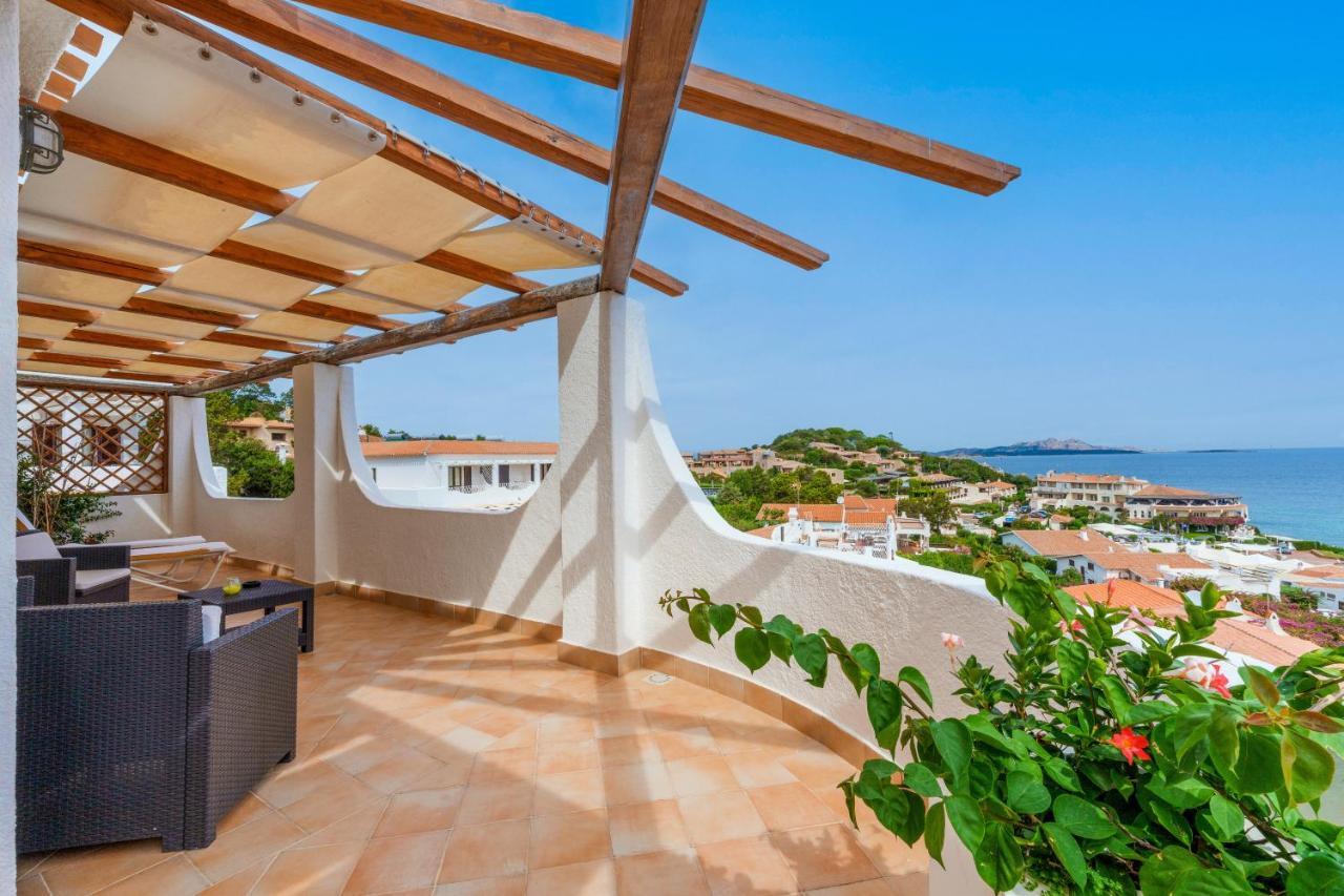 Hotel Punta Est Baja Sardinya Dış mekan fotoğraf