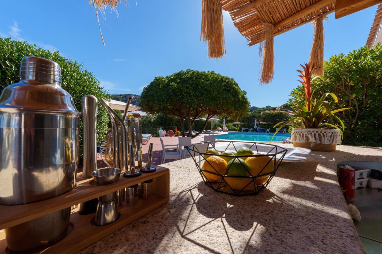 Hotel Punta Est Baja Sardinya Dış mekan fotoğraf
