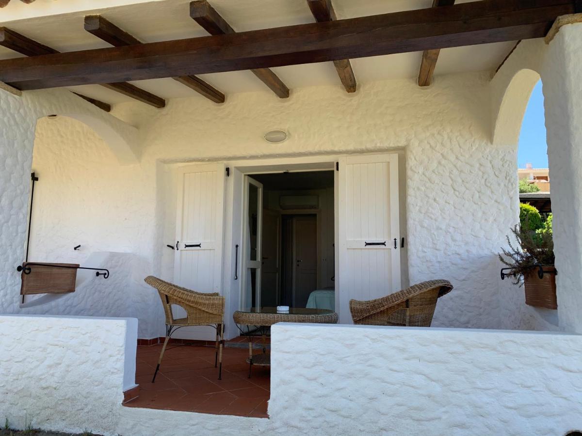 Hotel Punta Est Baja Sardinya Dış mekan fotoğraf