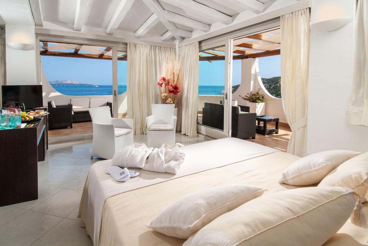 Hotel Punta Est Baja Sardinya Dış mekan fotoğraf